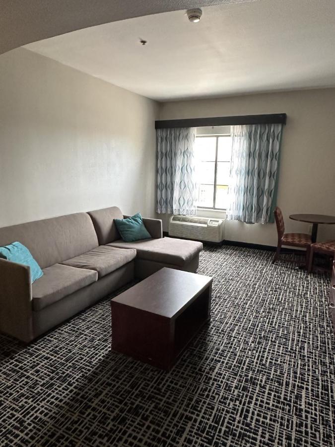 La Quinta By Wyndham Oklahoma City -Юкон Екстериор снимка
